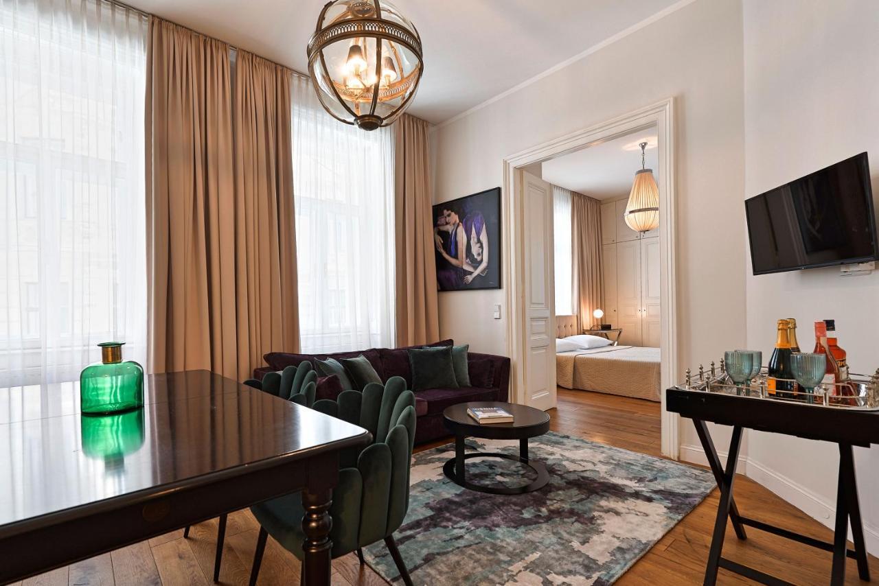 6 Rooms 维也纳 外观 照片