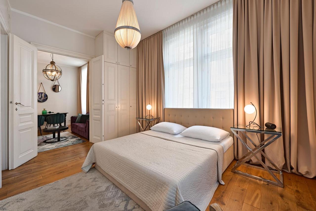 6 Rooms 维也纳 外观 照片