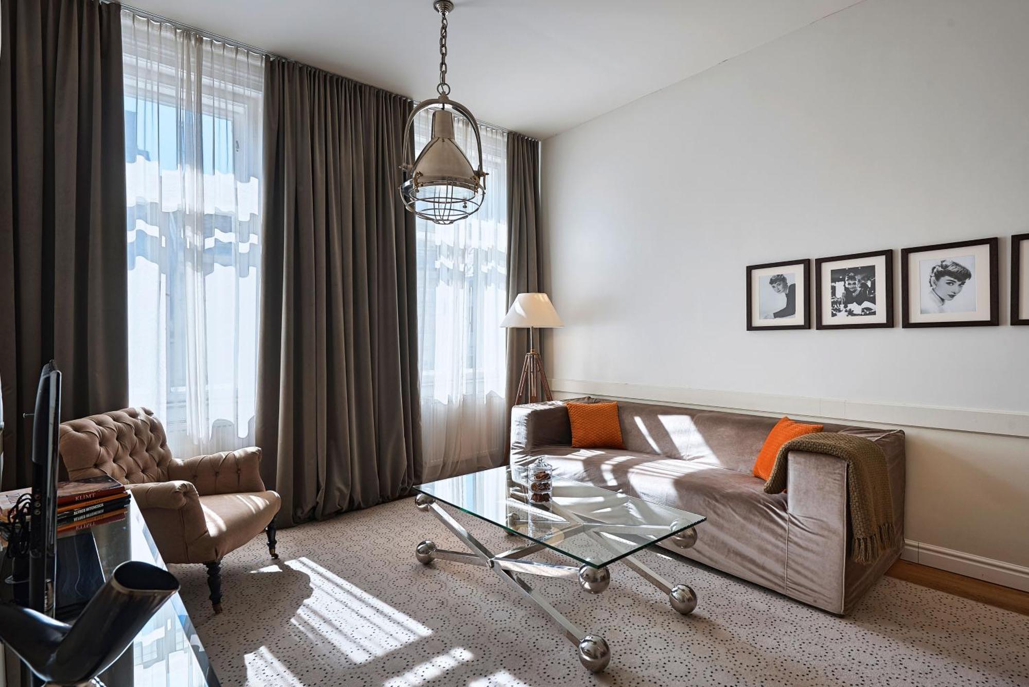 6 Rooms 维也纳 外观 照片